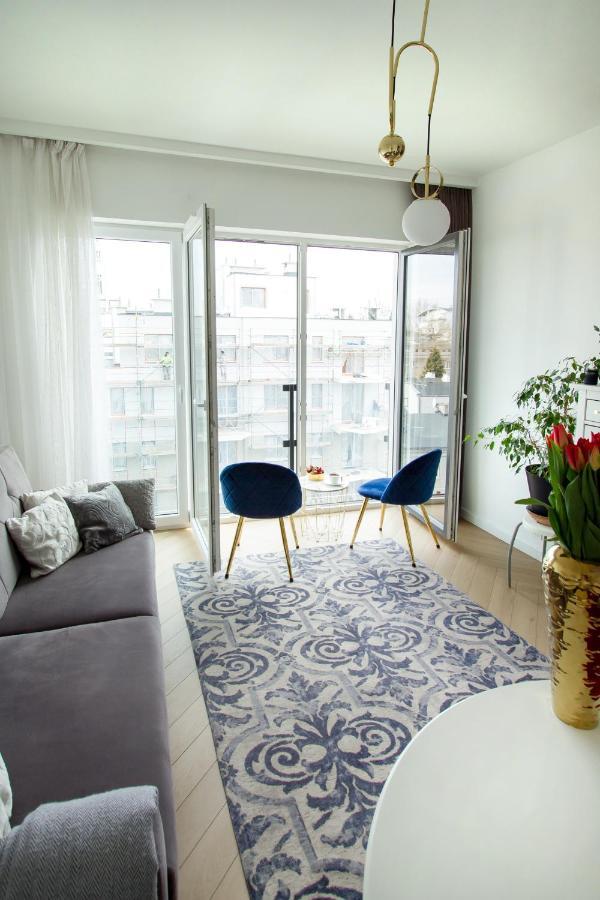 Nowy Apartment Przy Placu Szembeka Warszawa Exteriör bild